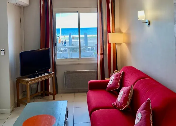 Front De Διαμέρισμα *