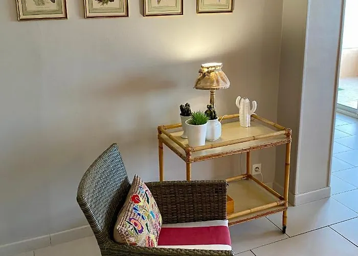 Διαμέρισμα Front De *