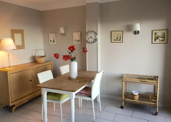 Διαμέρισμα Front De