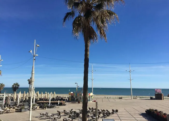 Front De Διαμέρισμα *